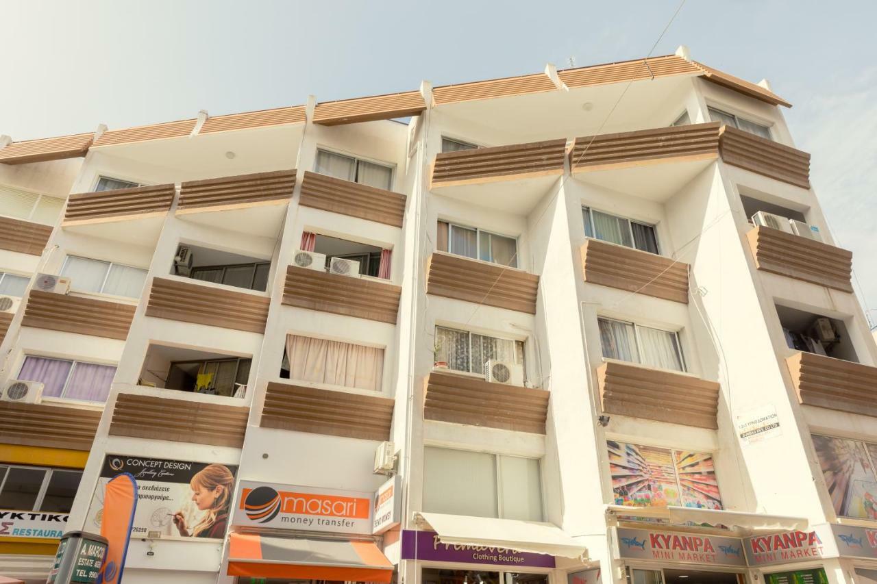 Savvas City Centre Flat Larnaca Buitenkant foto